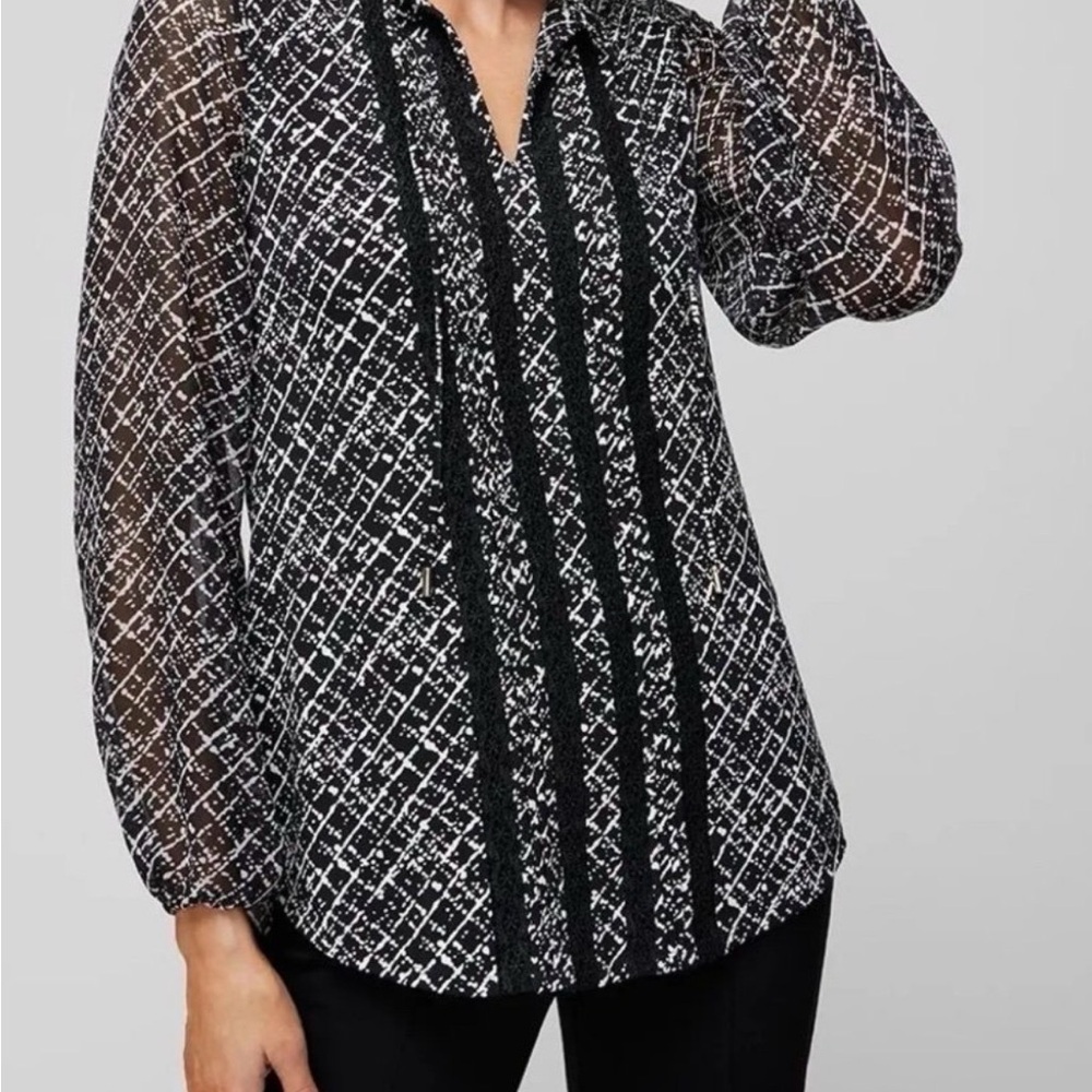NWOT White House Black Market MJ Lace Tunic Top size Small